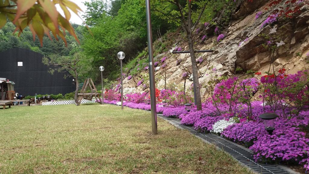 加平魅力旅馆别墅 外观 照片